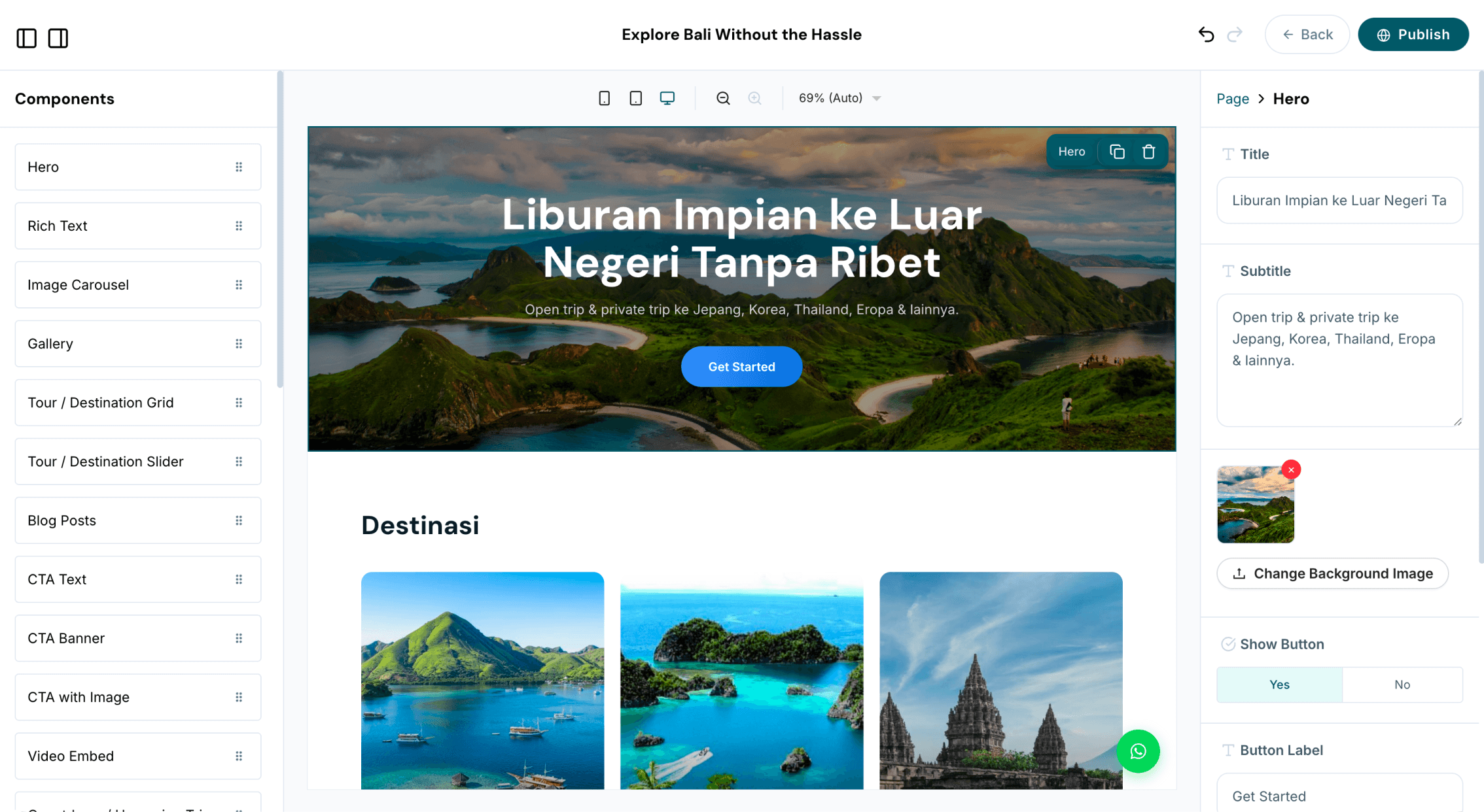 Tampilan editor drag & drop WebTour untuk membangun website travel agent